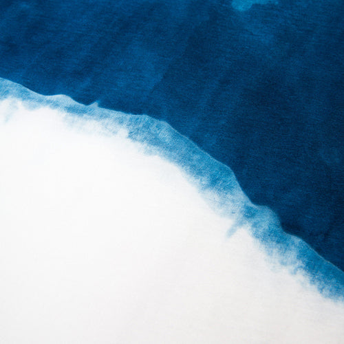 RESIN TEE - HUMPBACK RESIN TEE - HUMPBACK